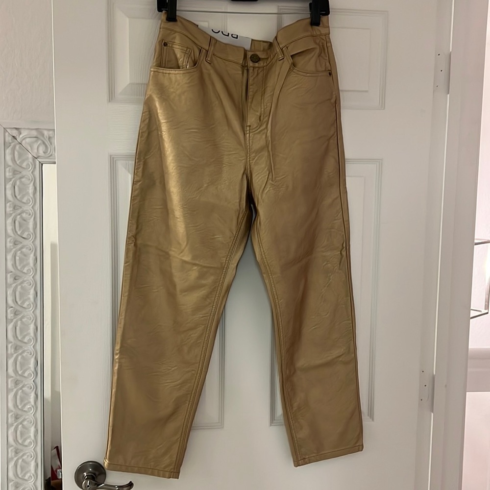 Gold BDG boyfriend/girlfriend style jean/pant
